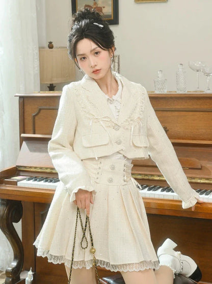 Ensemble + Jupe courte à volants Veste à lacets en tweed plissée