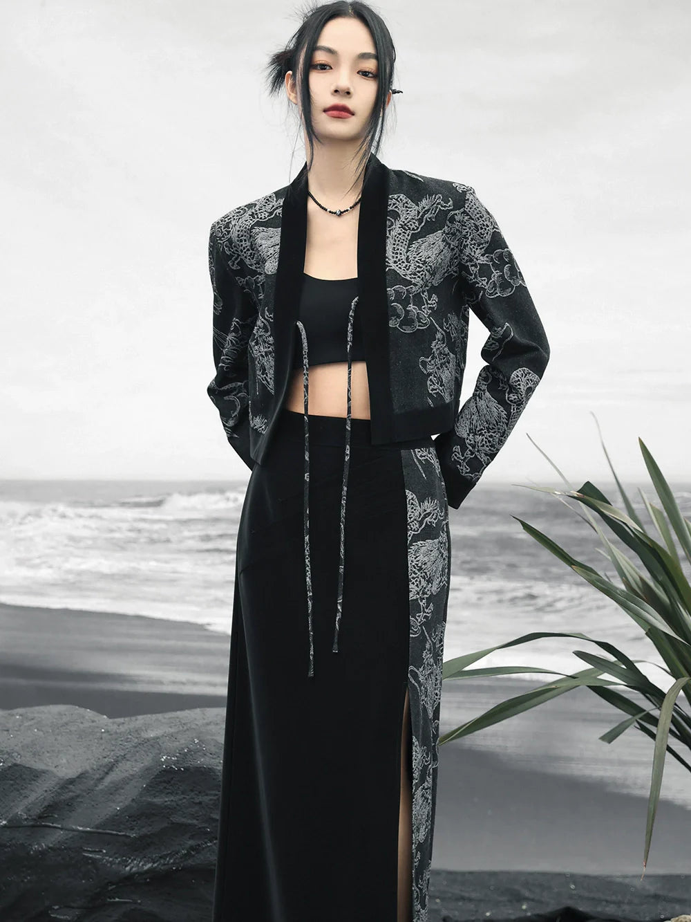 Haut ample rétro à taille haute avec double boutonnage et motif dragon en jacquard