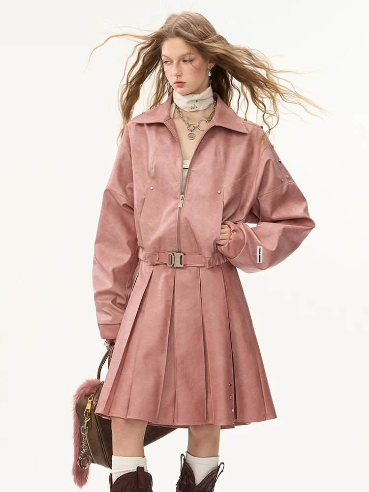 Veste en cuir mode endommagée + jupe moyenne + manteau en cuir avec ceinture