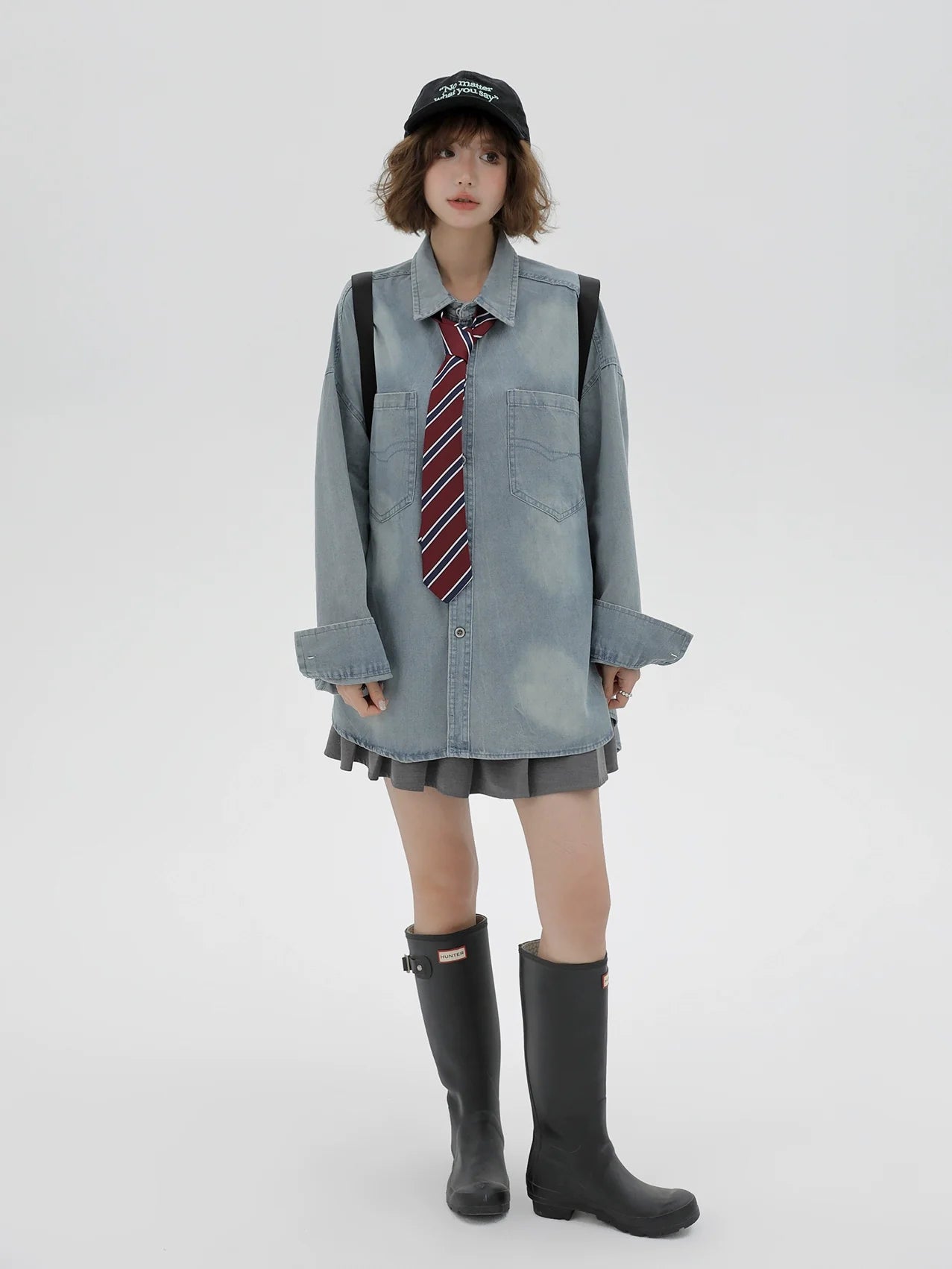 Veste en jean rétro ample avec cravate et chemise américaine