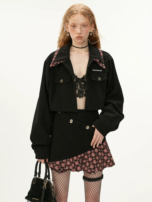 Jupe courte asymétrique fleurie + veste fleurie à col