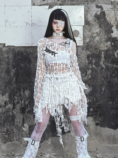 Top Gothic White Damaged