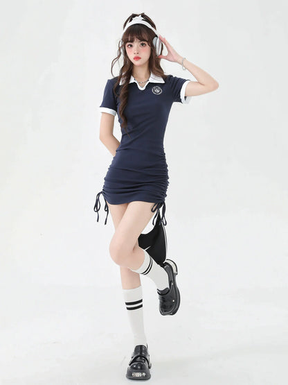 Robe universitaire de style américain avec cordon de serrage et revers