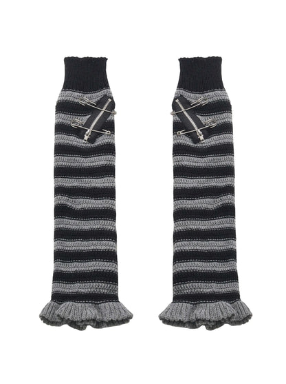 Ensemble gilet à carreaux d'époque + jupe rayée + sans manches + manches rythmées