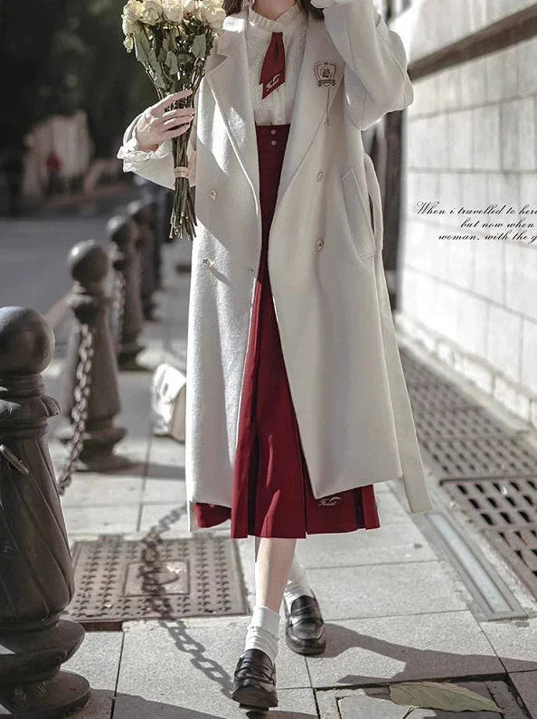 Manteau élégant blanc en laine à double boutonnage style cocon pour collège