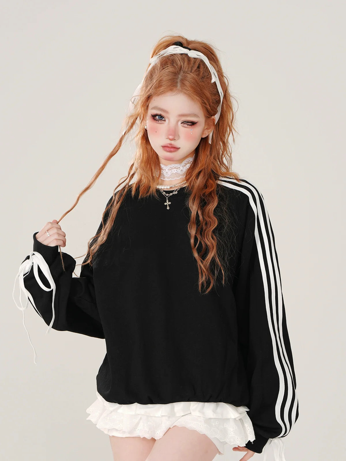 Casual Design Sweatshirt Side