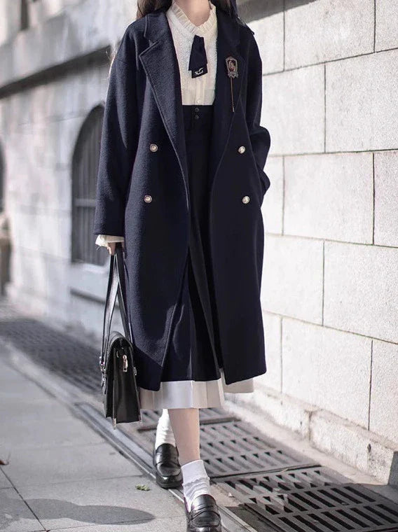 Manteau cocon élégant en laine à double boutonnage bleu