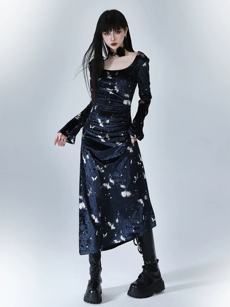 Velvet Dress Dark Mode Square