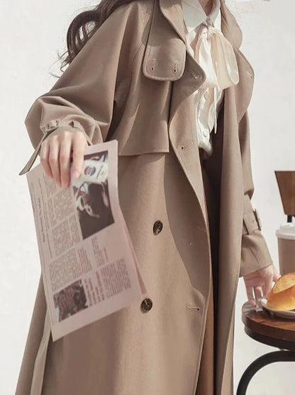 Trench-coat style rétro kaki britannique élégant