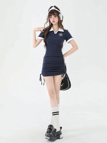 Robe universitaire de style américain avec cordon de serrage et revers