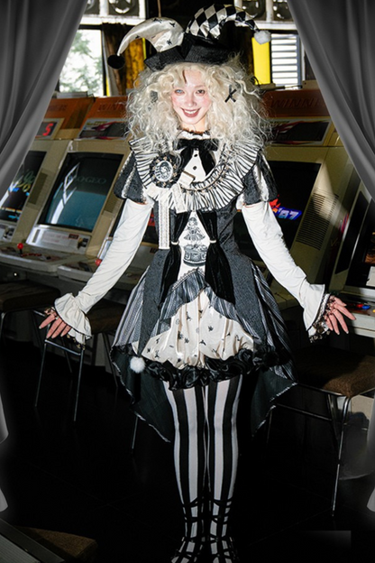 Seltsames Zirkus-Lolita-Set Pierrot Dark