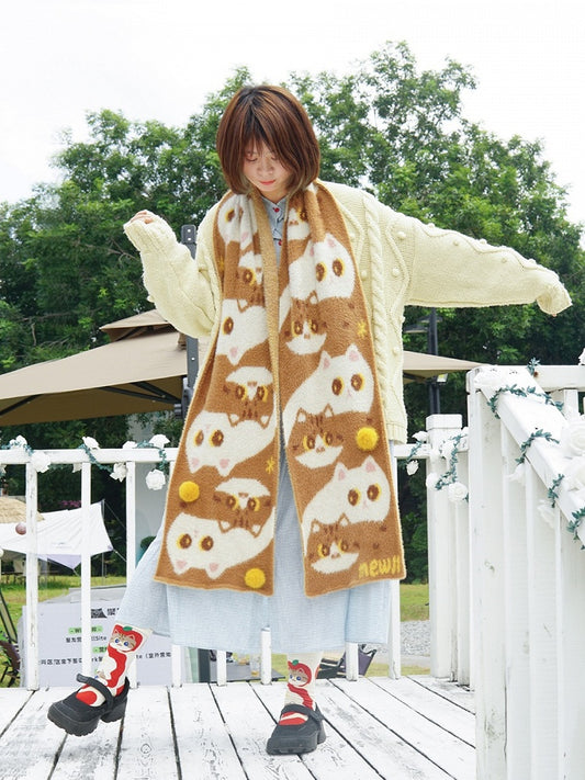 Écharpe en tricot marron à motif de chat mignon