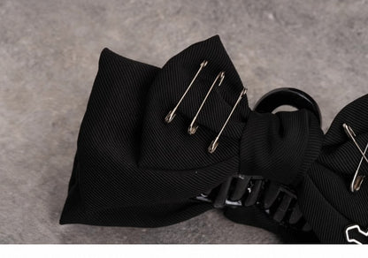Pins Chain Claw Cross Clip Decorated Gothic with Black Bow