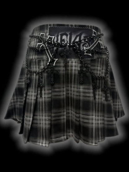 Mini-jupe plissée à carreaux taille basse avec appliques croisées grises punk et chaîne de taille libre