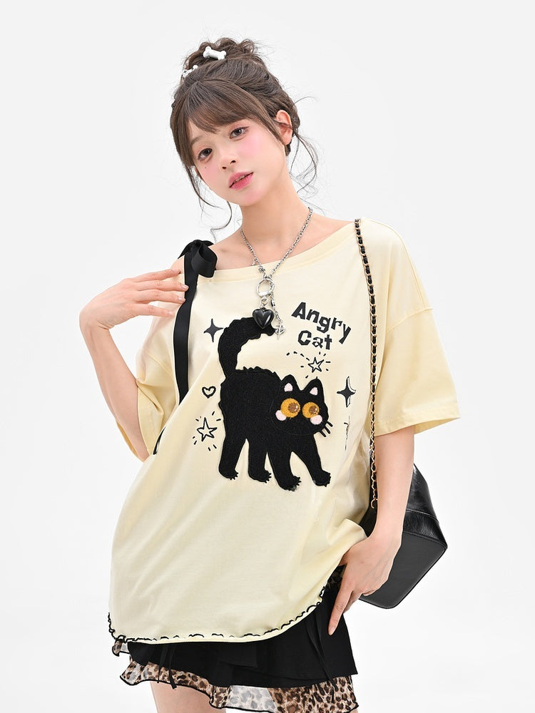 White/Beige Cat Pattern Lettuce Hem T-Shirt