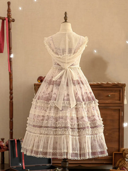 Robe à capuche blanche avec patte de boutonnage sur le devant