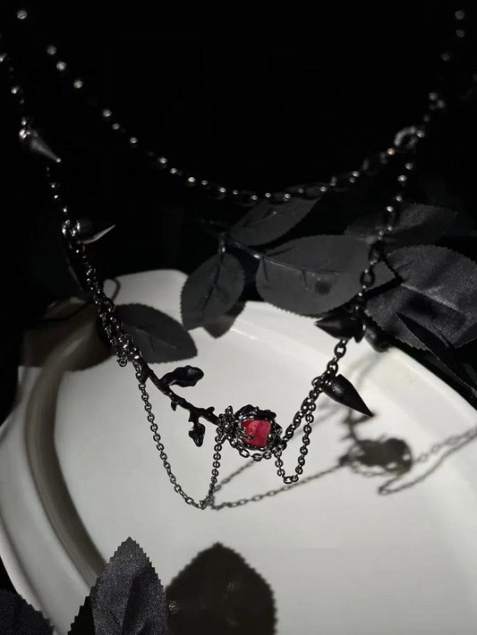 Black Thorn Necklace