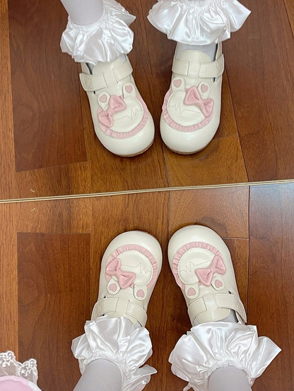 Accnet Süße Ohr Klett Herz Rüschen Schleife Riemen Schuhe Verschlüsse Bunny mit Niedrigem Absatz Beige Rosa