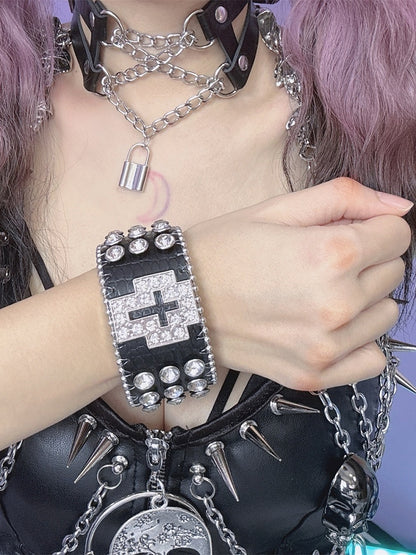 Rot/Schwarz/Silber Armband Y2K Strass Armband verziert Kreuz Design