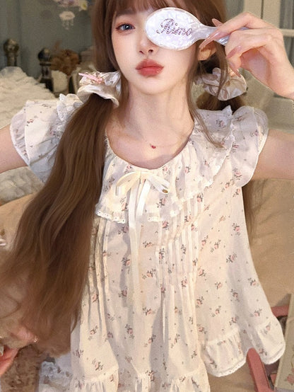 Dollcore Bluse Beige Blumen Rüschenbesatz Print Mit