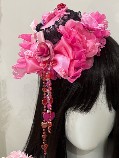 Beaded Design And Mini Details Rose Red Rhinestone Decorated Heart Bowknot Chain Rosette Hat