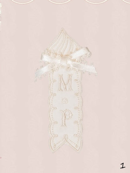 Brooch Embroidered Creamy