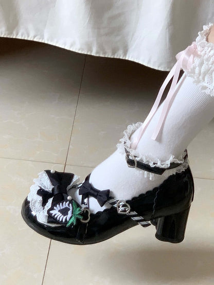 Erdbeere in gewelltem Lolita-Schuhen mit Clip-Top, runder Zehenpartie, Mary Jane, süßer Schleifensaum