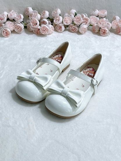 Süß mit Herz-Akzent-Dekor Mary Schuhe Lolita Schleife Schnalle Weiß in Charming Low-Heel Jane