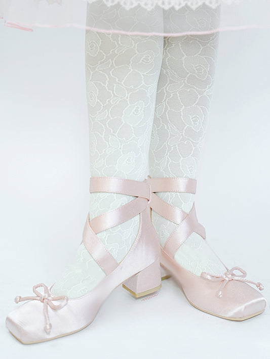 Knöchelballerinas in Rosa mit eleganten, leichten Riemchen aus Satin zum Wickeln - Schuhe