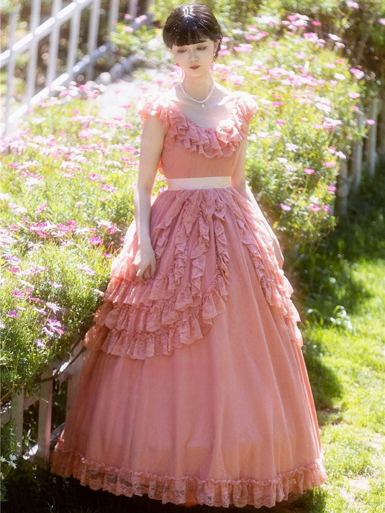 Robe vintage rouge vin/rose à volants en dentelle et décolleté à épaules dénudées