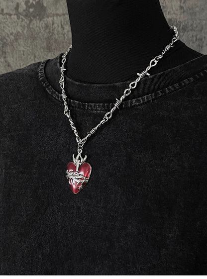 Gothic Red Thorn Heart-shaped Pendant Necklace