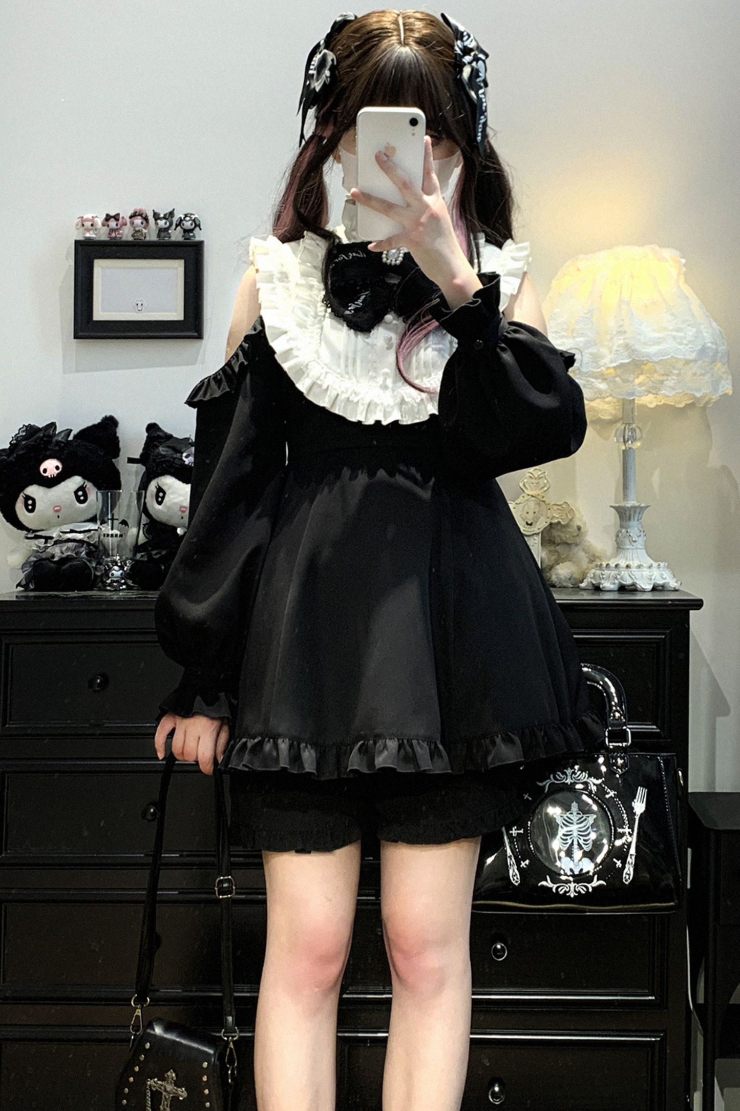 Ruffle Princess + Off-Shoulder Top Ribbon Shorts