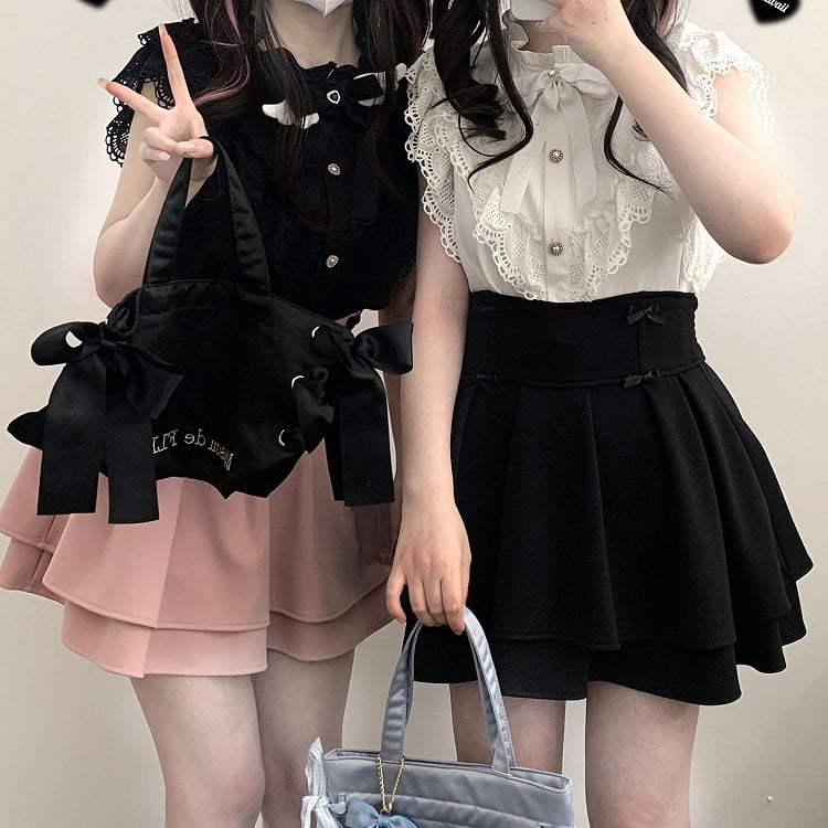 Ärmel Bow Kei und Flatter mit Krawatte Jirai Herzförmige Trim Bluse Schwarz/Weiß Flügelspitze