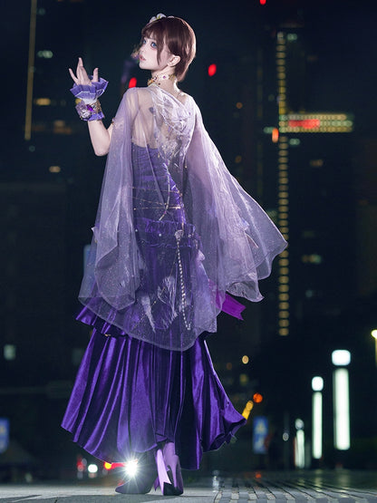 Robe de soirée sirène fendue en velours violet à volants en cascade et dos nu