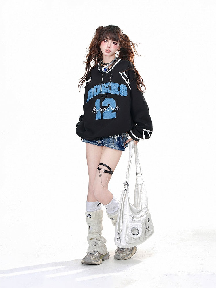 Black/White V-Neck Number Appliques Bowknots Loose Sweatshirt