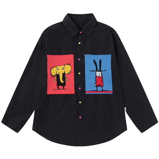 Chemise noire avec applications d'animaux de dessin animé