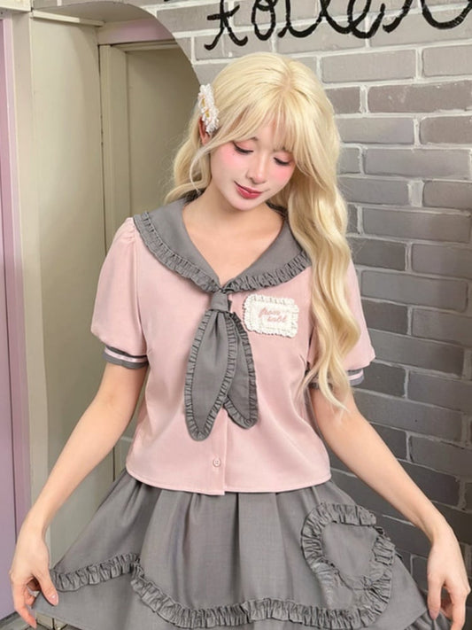und graue Bluse Preppy Pink Rüschen Matrosenkragen Puffärmel Stil