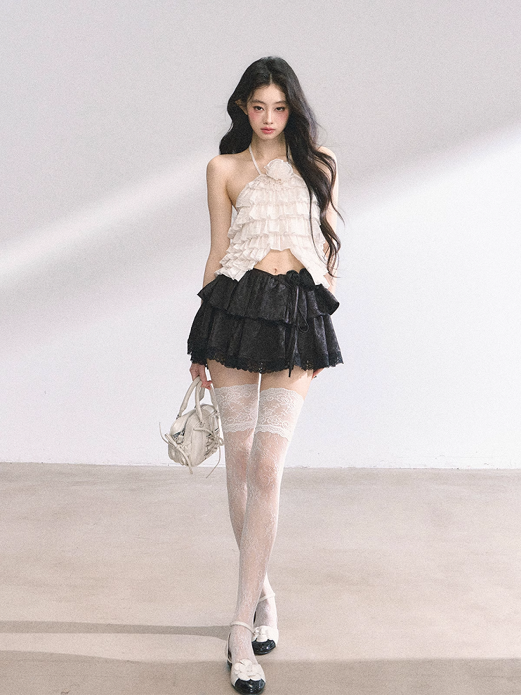 Skirt Black/Apricot Elastic Waist Lace Trim Floral Tiered Mini