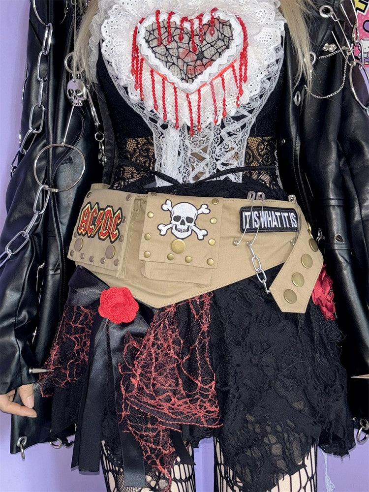 Sac banane punk kaki à chaîne et appliques squelettes