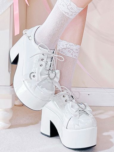 Jirai Kei Polished White Lace Trim Heart Bow Platform High Block Heels with Beaded Chain