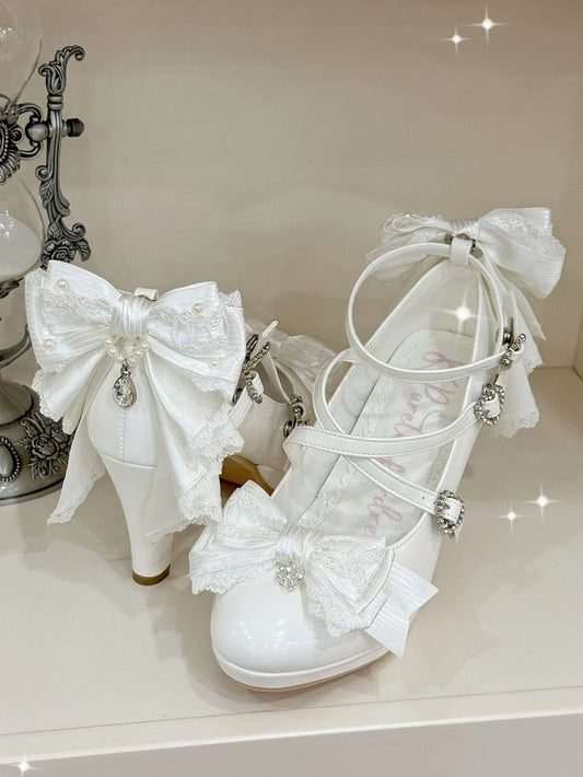 High Crisscross Heart Top White at Bow Buckle Heels Design