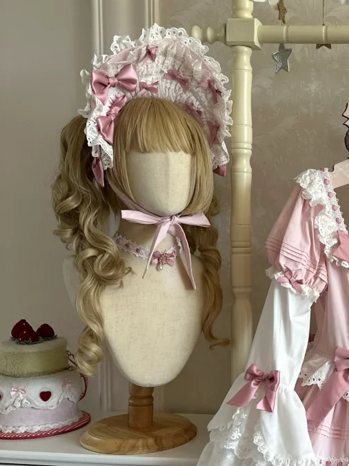 Bonnet / tour de cou Lolita blanc et rose