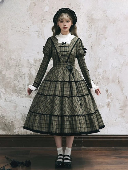 with Sleeves Elegant Classic Plaid Dress and Black Long Neckline Green Piping Lace Lolita
