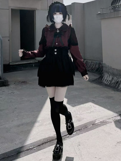 Pleating Outfit- Black Shirt Jirai Kei Skirt Red + Details Tiered