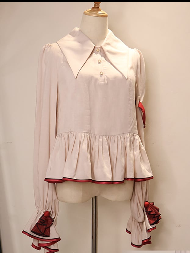 Schwarzes und rotes Ouji Fashion Preppy Style Komplettset - Beiges Hemd + Rote Weste + High Waist Knickerbocker Shorts + Schal + Accessoires