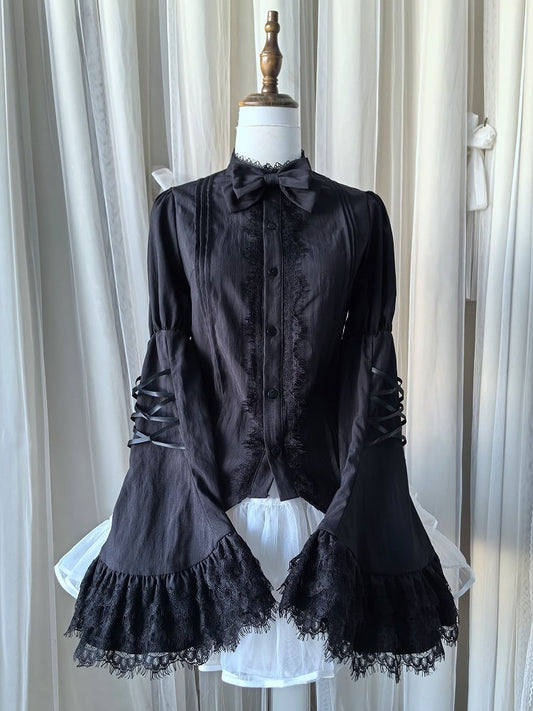 Chemisier gothique lolita noir à manches cloche