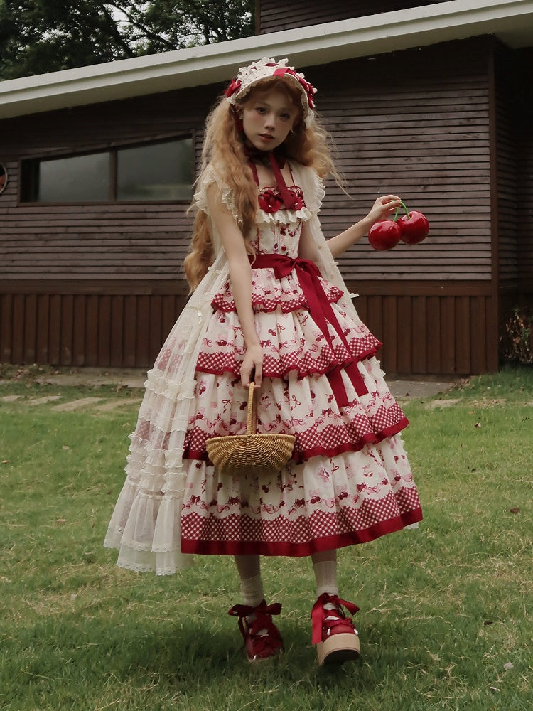 Robe à capuche blanche avec patte de boutonnage sur le devant