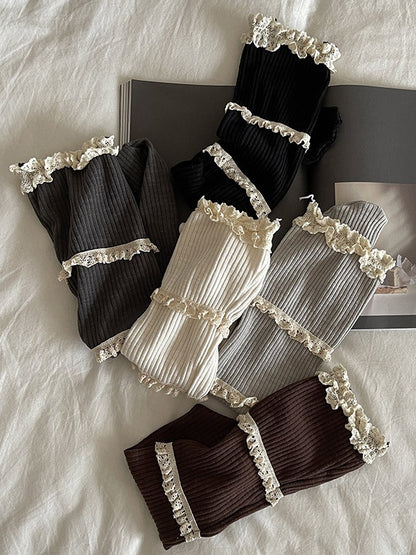 White/Dark Grey Sweet Ruffled Cuff Calf Socks