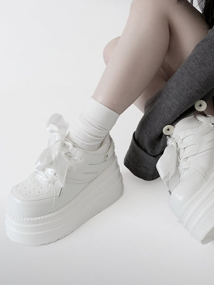 Schnür-Sneakers Kei Plateau Weiß mit Verschluss Jirai PU Design
