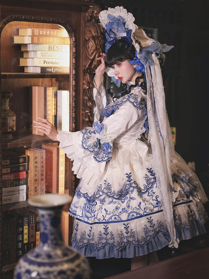 und Stoff Schmetterling Weiß Chinoiserie Blau Porzellan Stickerei